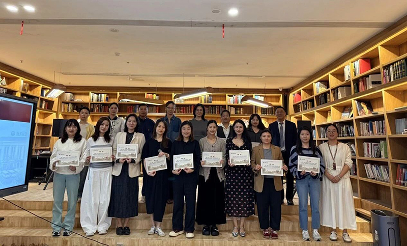 家校携手 共育将来 | 岳阳0029cc金沙贵宾会公学小学部2025秋季学期家委会会议圆满进行